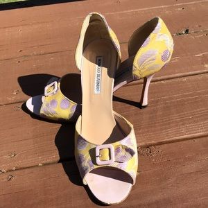 Manolo Blahnik - sadly a reposh.